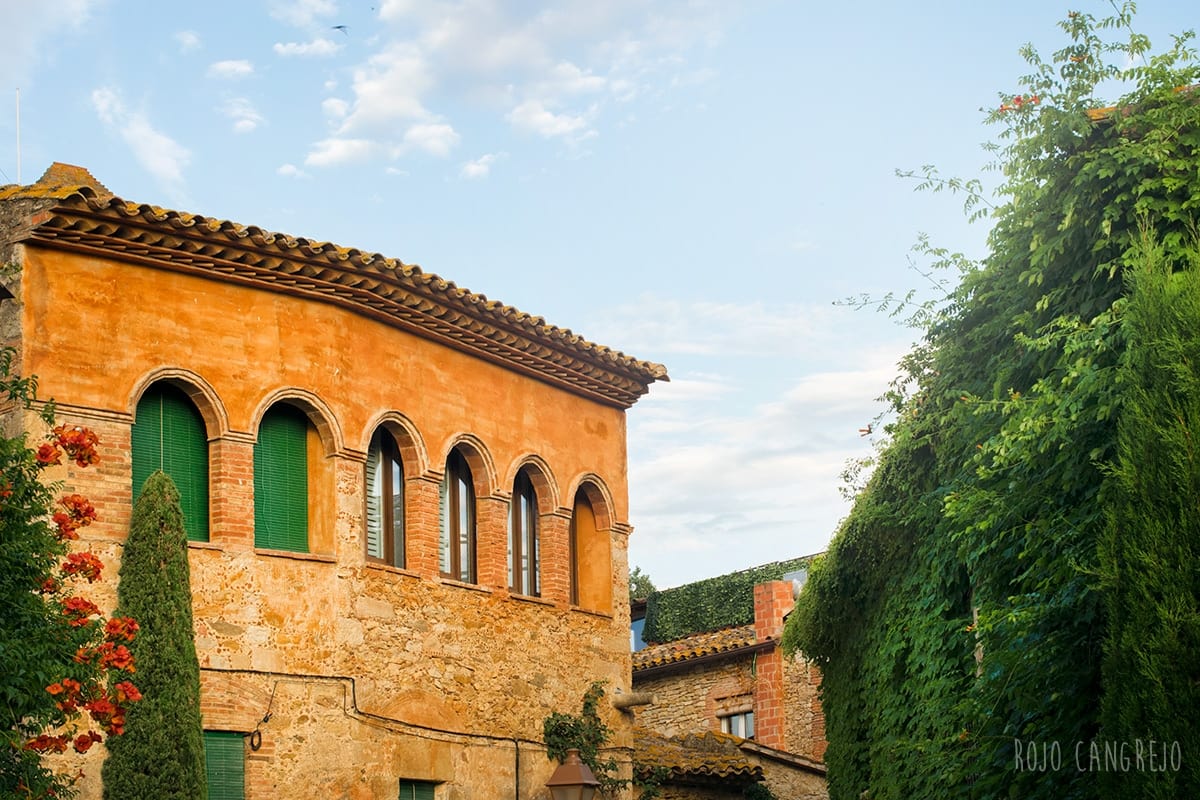 PERATALLADA, EL PUEBLO MEDIEVAL MÁS BELLO DE LA COSTA BRAVA