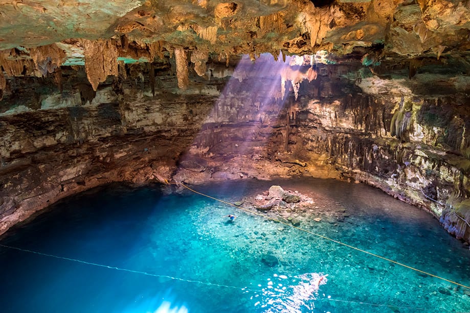 qué es un cenote