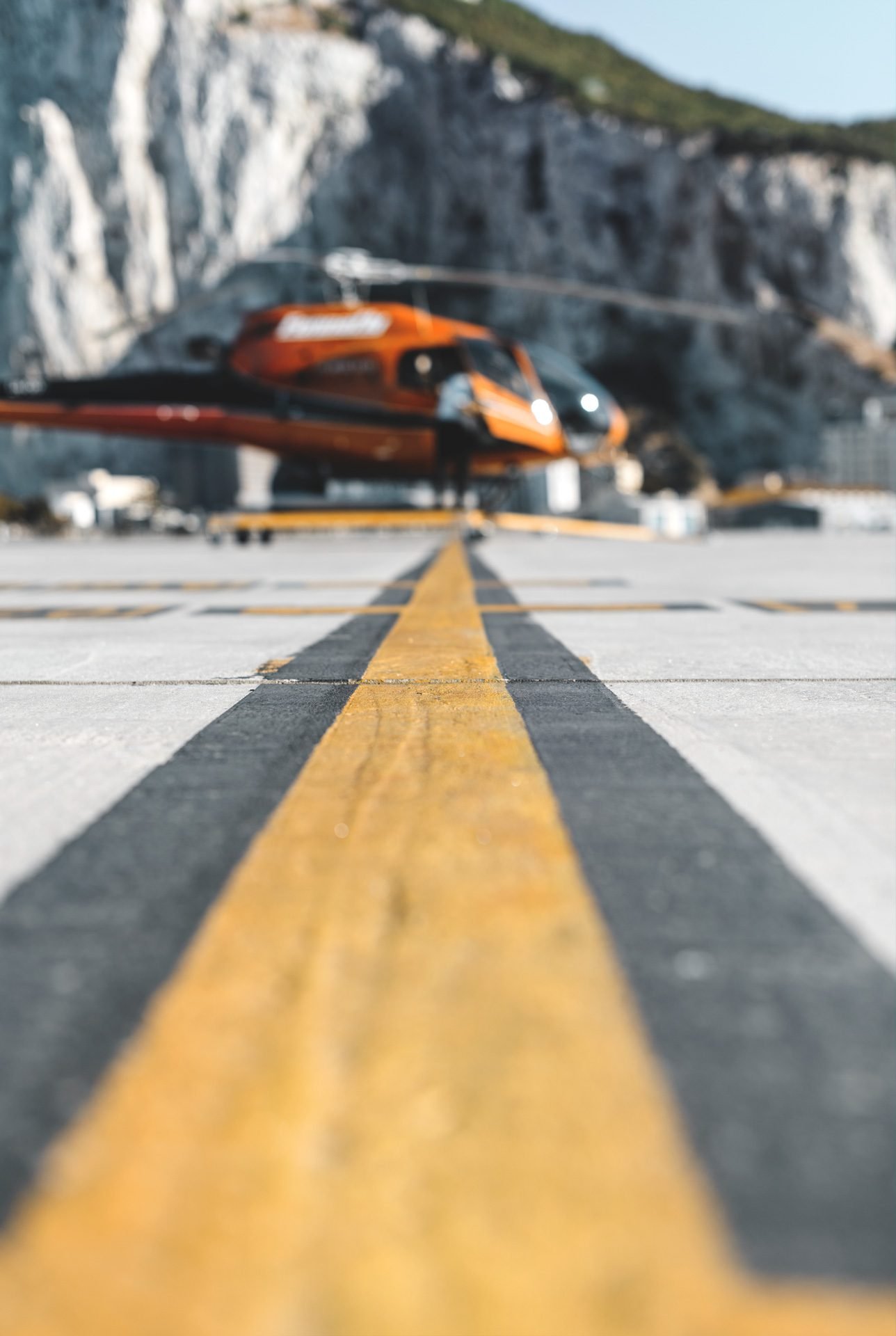 Volar en helicóptero en Gibraltar Gibraltar desde un helicóptero | Rojo Cangrejo Blog de Viajes