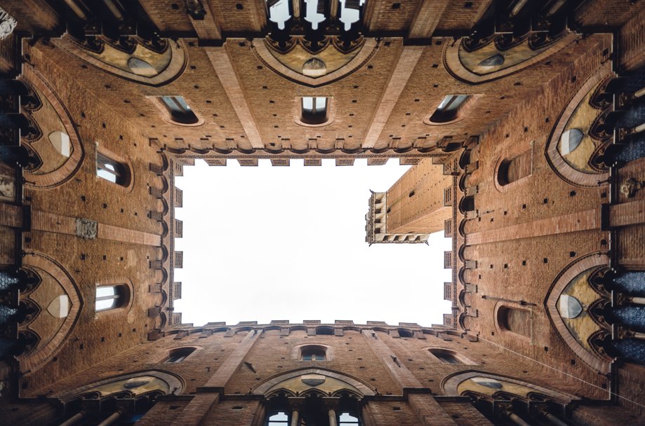 Torre-de-Mangia-Siena pueblos medievales en toscana